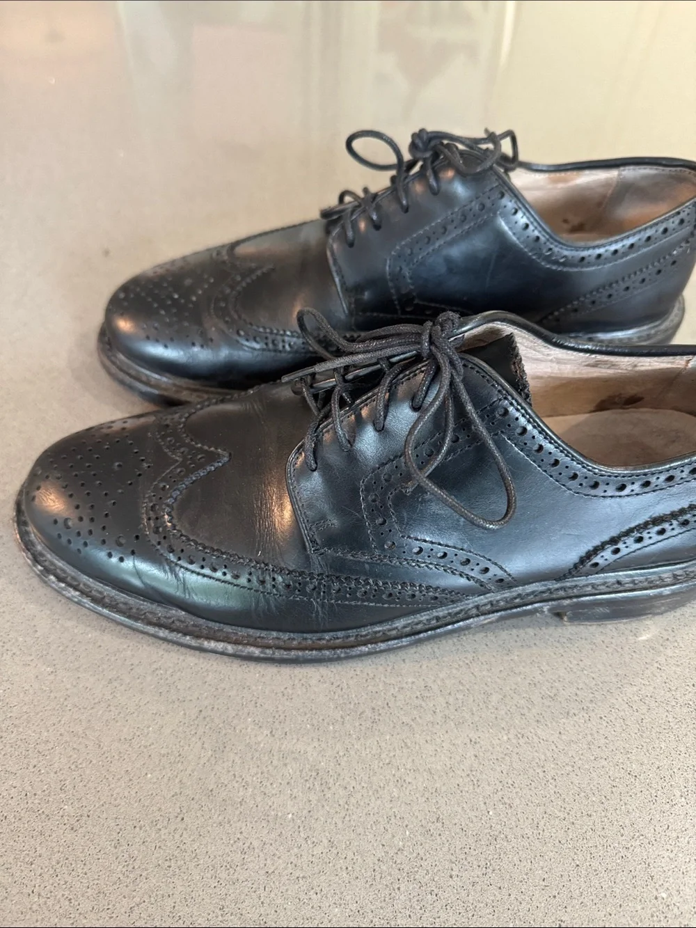 J. Crew Men’s Black Leather Wingtip Oxfords Size 10